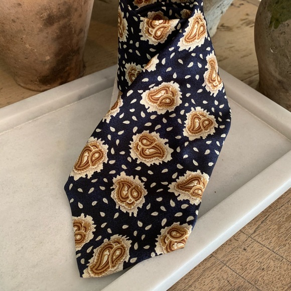 VINTAGE JOSEPH ABBOUND Tie Italian Silk Paisley Pattern Blue & Gold - Picture 2 of 6